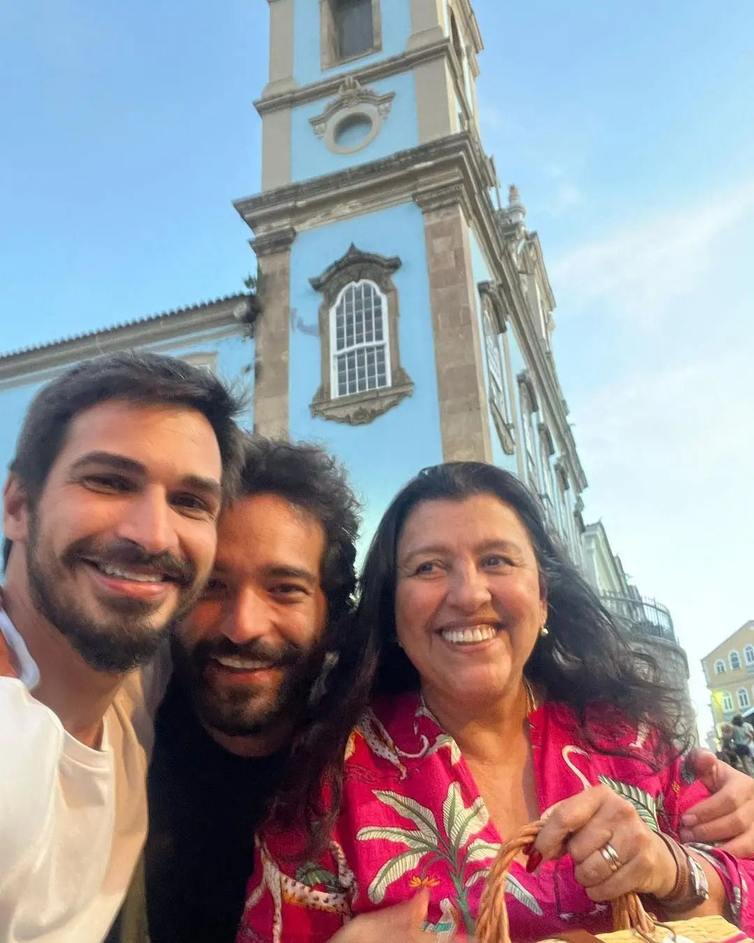 Imagem da notícia: Produtor Thales Junqueira nega namoro com Humberto Carrão e esclarece legenda de foto
