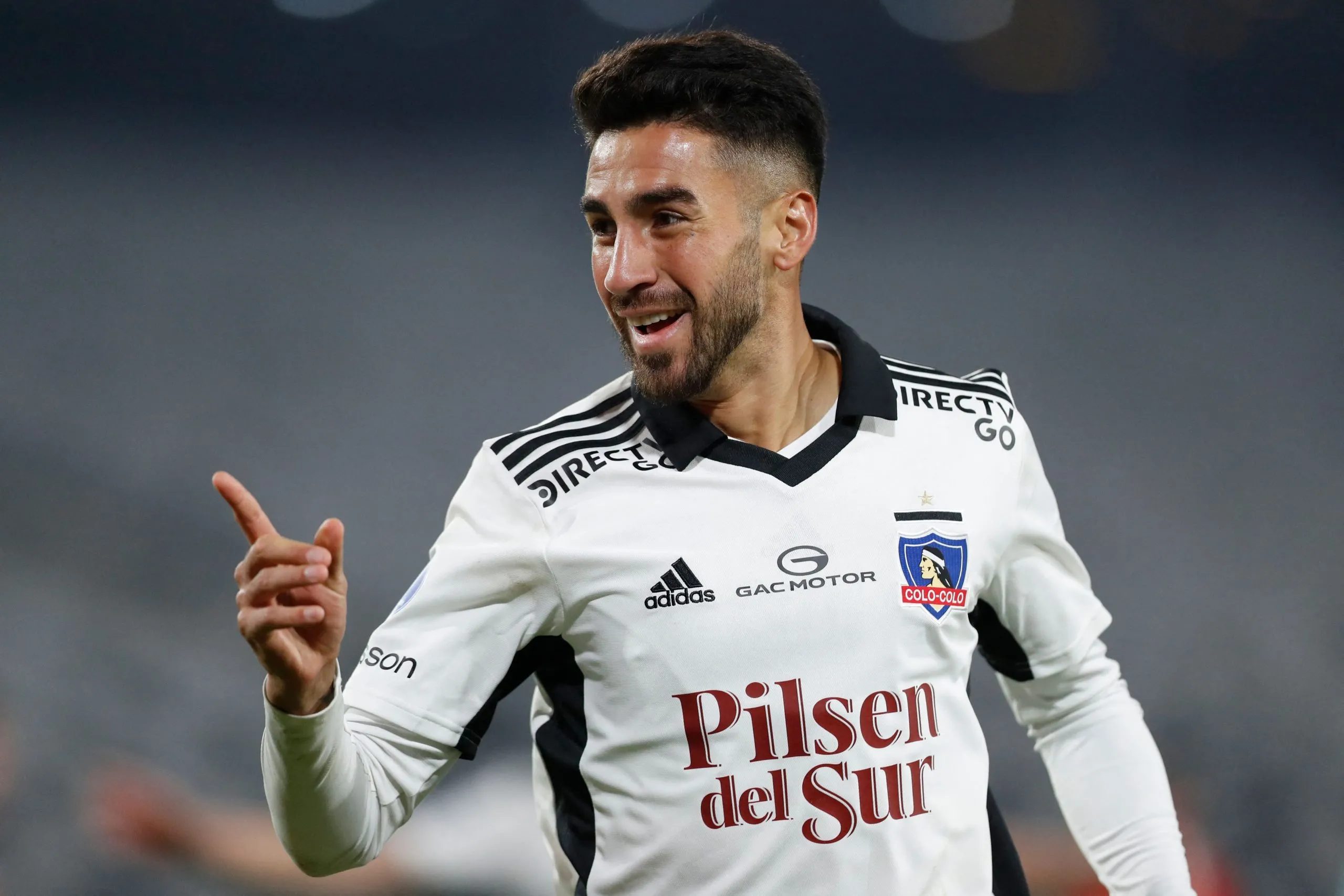 Com 24 gols em 2022, o atacante argentino Lucero foi o grande destaque do Colo-Colo, do Chile