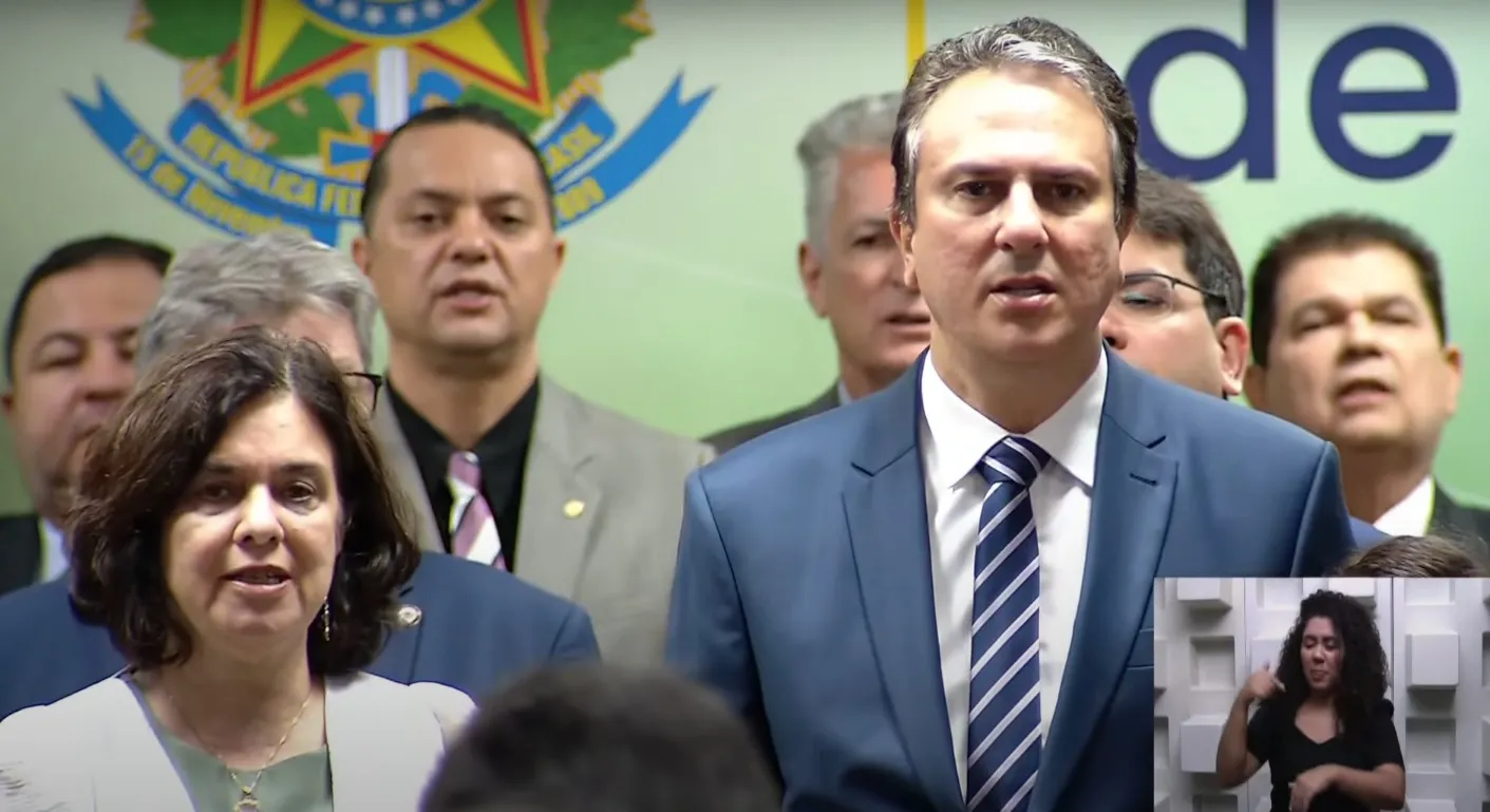Nesta segunda, Camilo assumiu o comando do MEC em cerimônia na Esplanada dos Ministérios