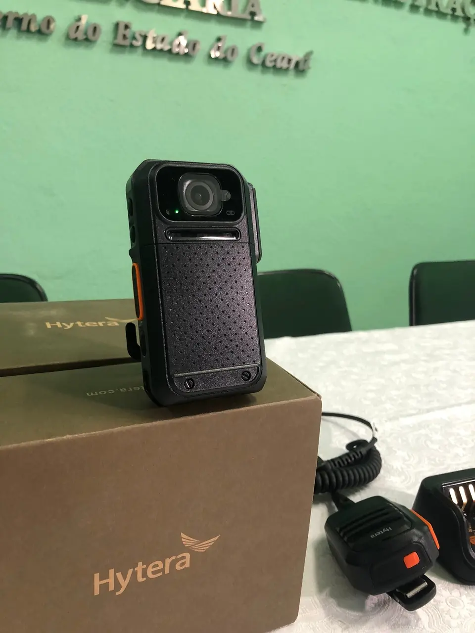 Imagem da notícia: Câmeras nas fardas de PMs no Ceará 'é uma determinação do governador', diz titular da SSPDS