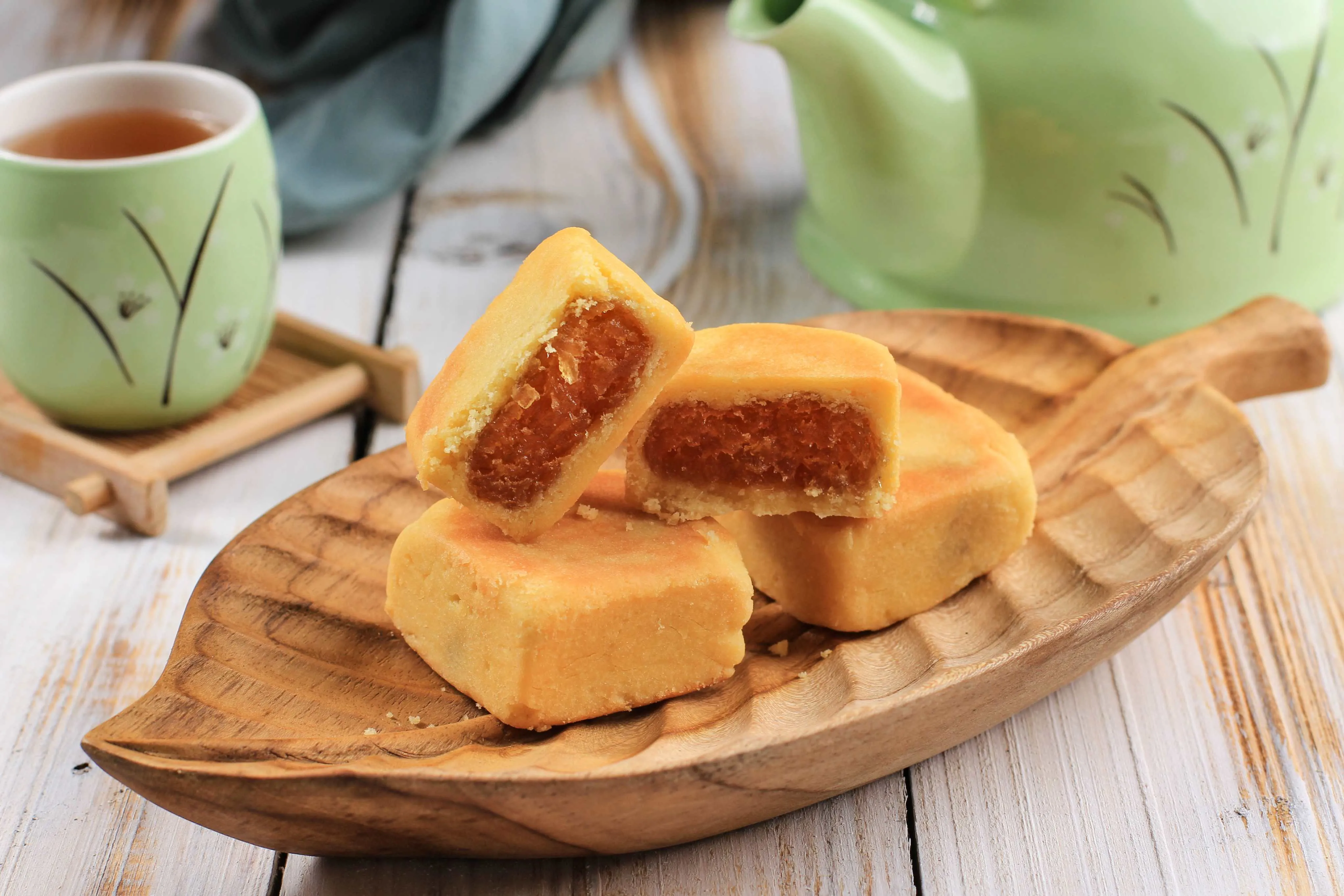 Bolinho de abacaxi pode ser acompanhado com castanha