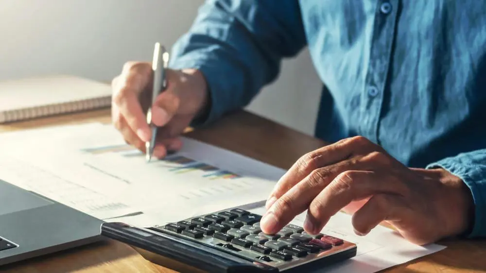 Imagem da notícia: Contribuição do MEI subirá para R$ 66 em fevereiro; veja detalhes 