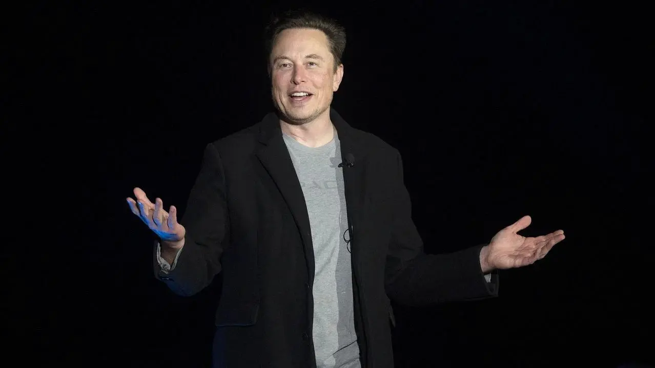 Imagem da notícia: Elon Musk tenta mudar local de julgamento por tuítes sobre a Tesla; entenda 