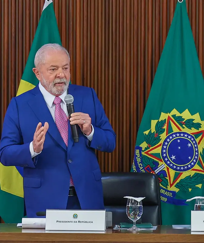 Imagem da notícia: Lula endossa críticas ao DF e afirma que Polícia foi conivente com ataques aos Três Poderes