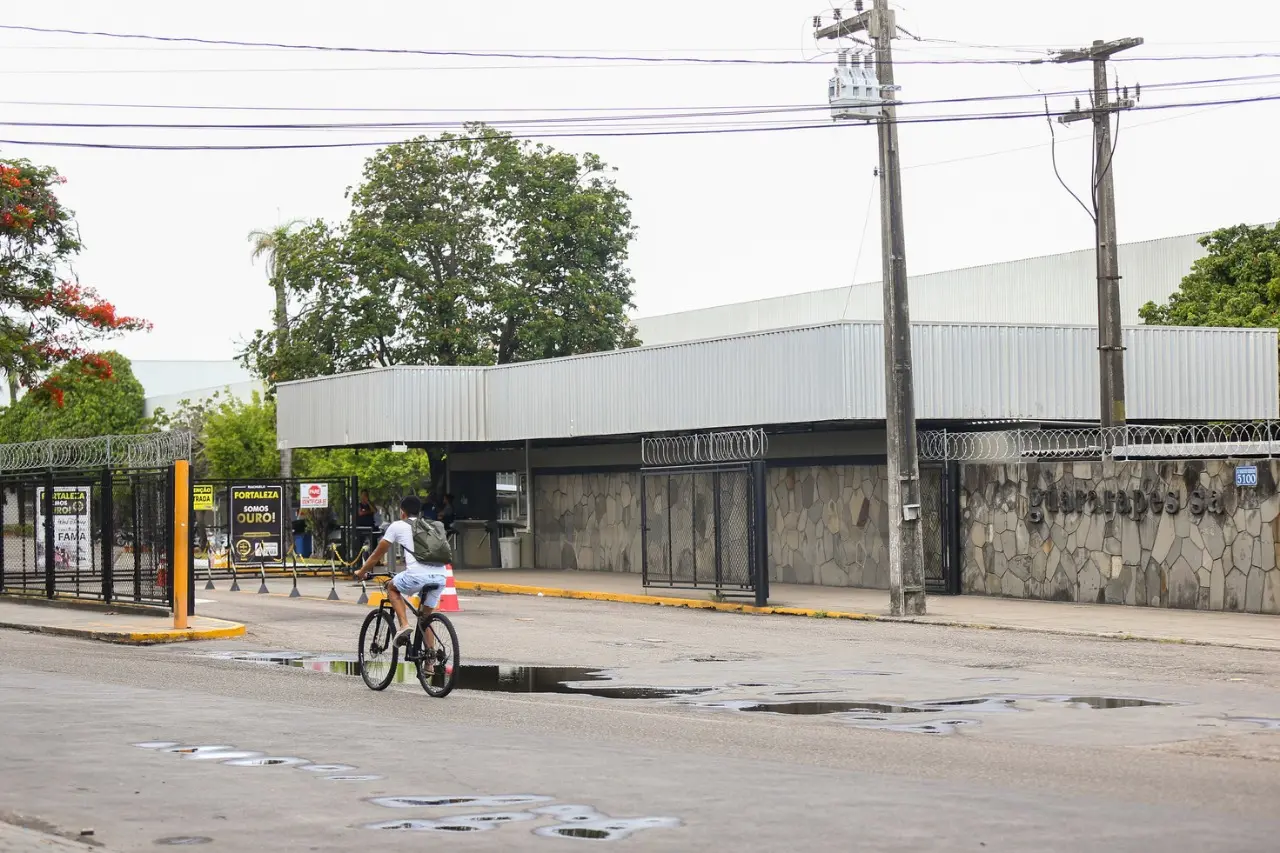 Imagem da notícia: Guararapes: além da economia, fábrica movimentou ocupação histórica da região oeste de Fortaleza