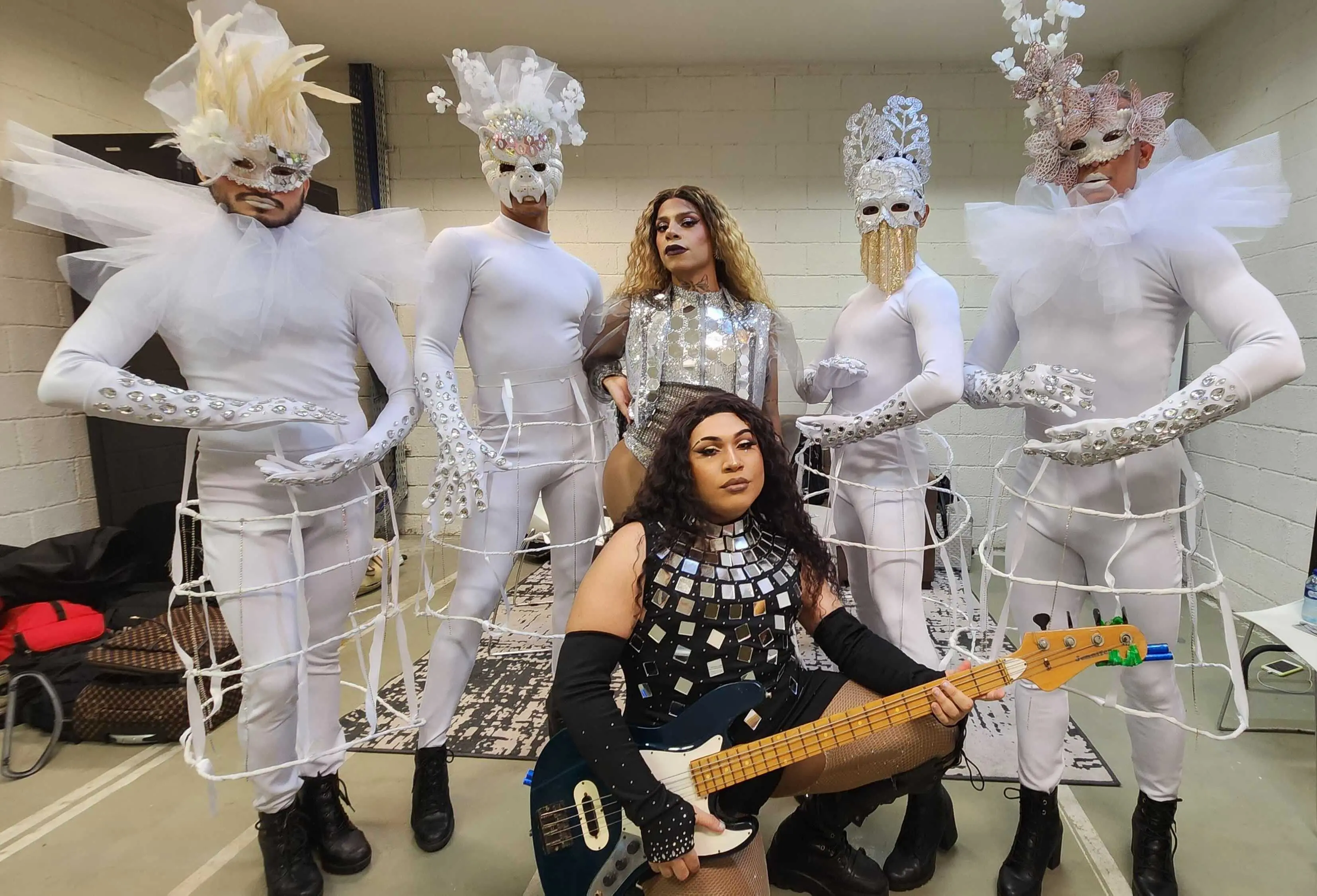 Imagem da notícia: Supremmas abre show de Gloria Groove com performance de Beyoncé e aborda valorização de arte drag