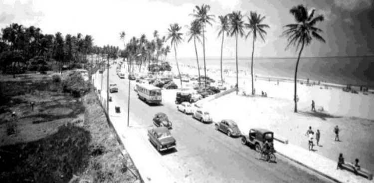 Vista da Avenida Beira Mar na década de 1970