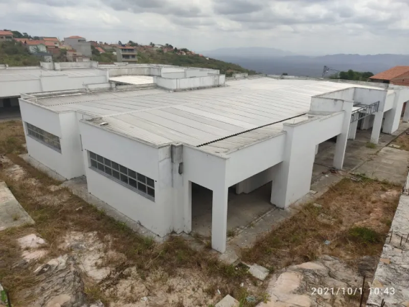 Unidade infantil em Viçosa do Ceará tem mais de 90% de conclusão, mas está paralisada
