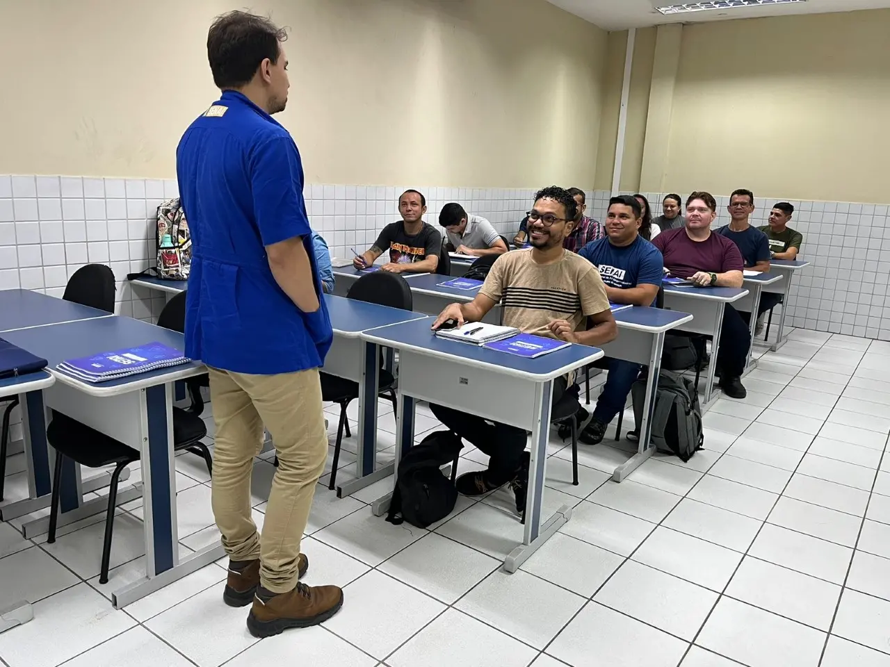 Imagem da notícia: Prefeitura de Fortaleza oferta 370 vagas para cursos profissionalizantes em fevereiro