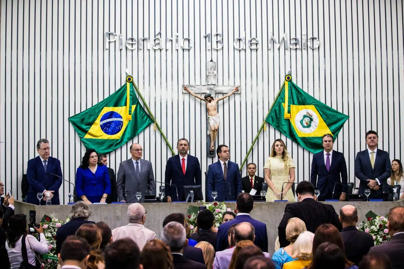 Imagem da notícia: Segurança, saúde e costumes: como a oposição a Elmano vai enfrentar o novo governo