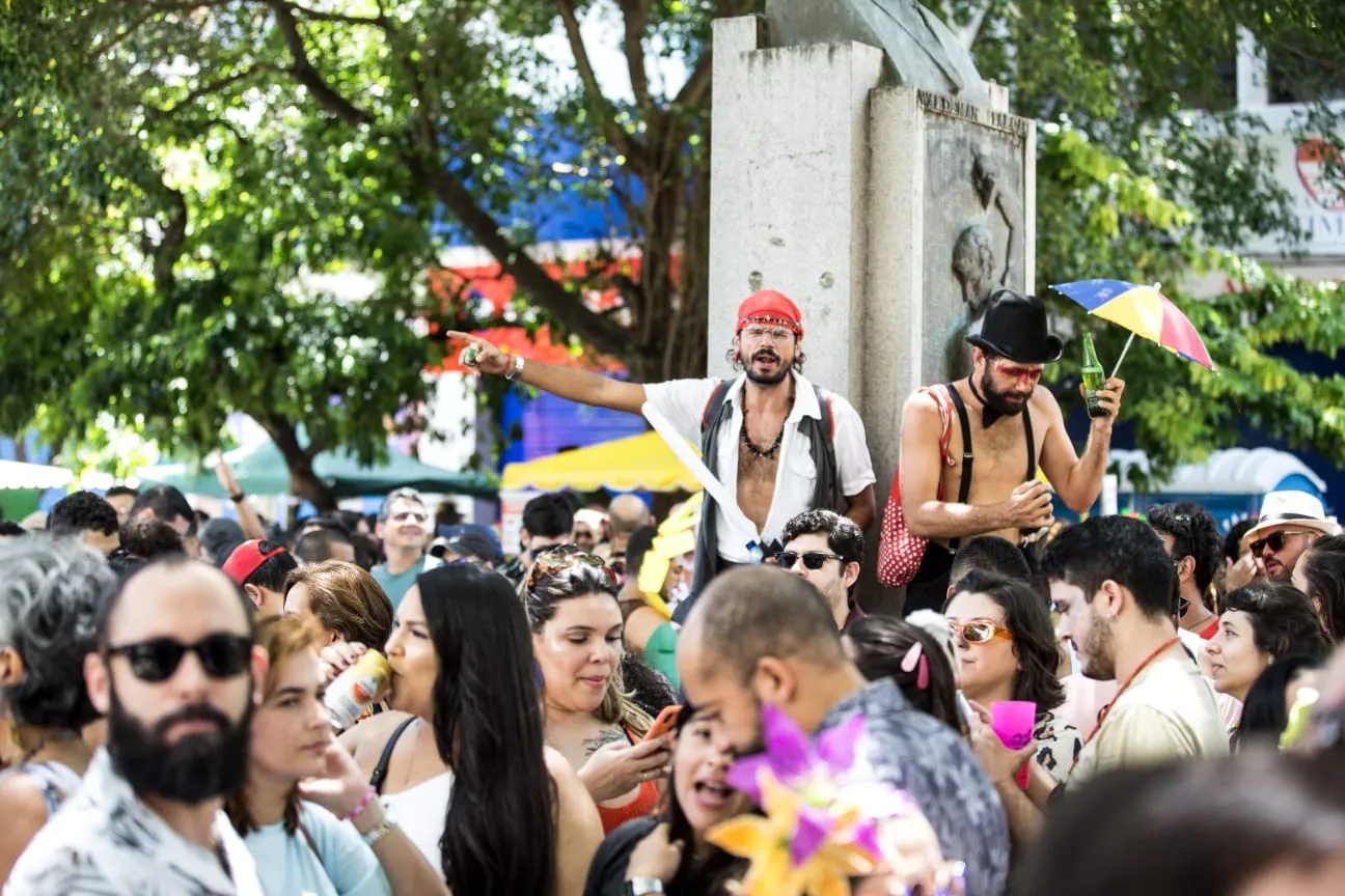 Pré-Carnaval na Praça dos Correios, em Fortaleza
