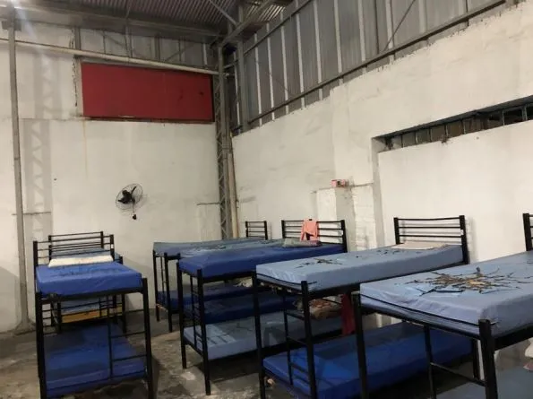 Dormitório de uma das pousadas sociais