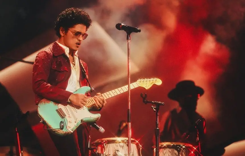 Imagem da notícia: Bruno Mars é anunciado no festival The Town, em São Paulo; veja data e ingressos