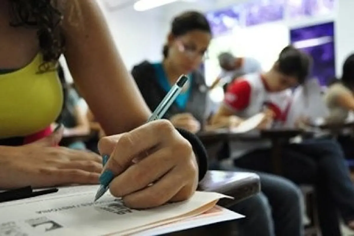 Imagem da notícia: Veja concursos e seleções com vagas abertas no Ceará nesta segunda-feira (6)