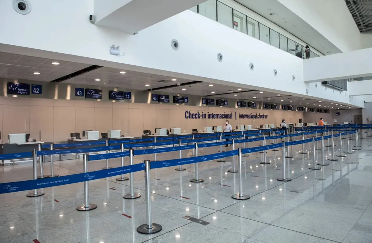 Check-in internacional do Aeroporto de Fortaleza
