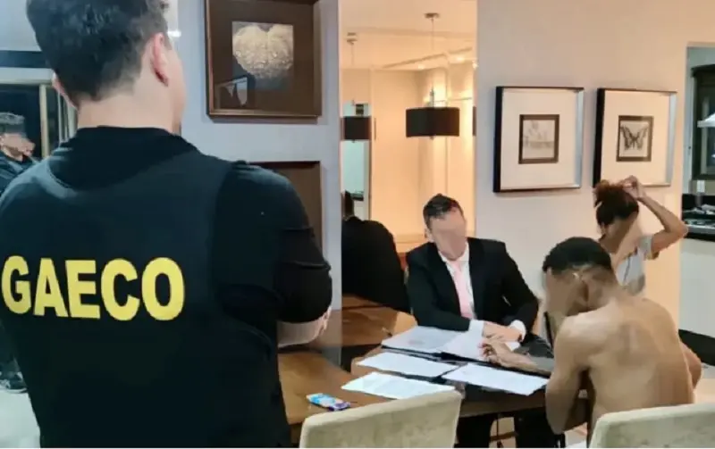 Imagem da notícia: MP investiga grupo suspeito de manipulação de jogos na Série B de 2022; atletas estão envolvidos