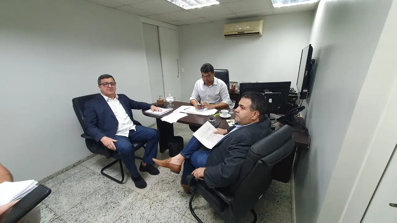 Deputados estaduais e federais da legenda buscam alternativas para reverter a medida