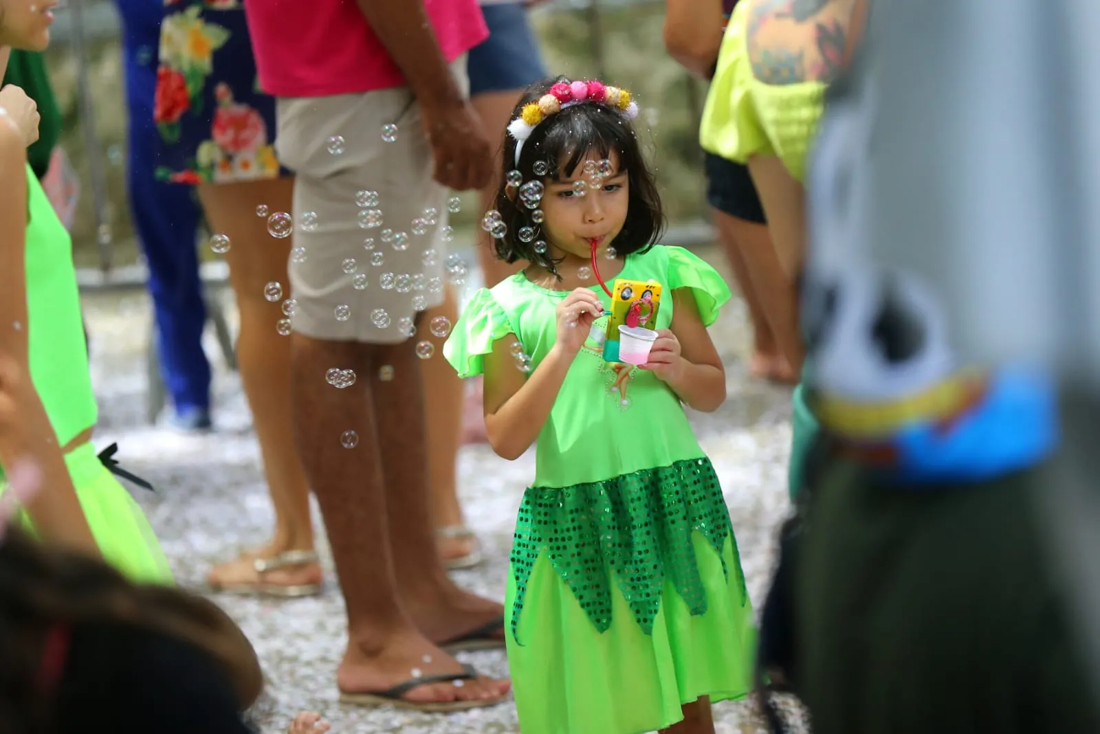 Primeiro dia de Carnaval infantil no Passeio Público, em Fortaleza