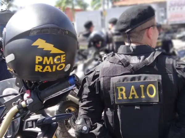 Imagem da notícia: Dívida e ameaças: homem é morto a tiros em Aracati e suspeito preso em flagrante