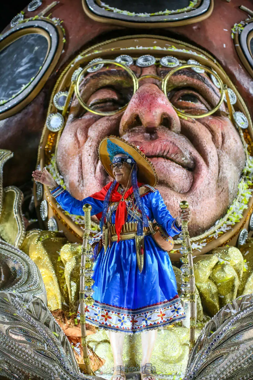 Imagem da notícia: Filha de Lampião e Maria Bonita foi destaque no desfile da Imperatriz Leopoldinense; saiba mais