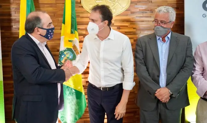 Imagem da notícia: Cidadania para quem trouxe grandes investimentos para o Ceará
