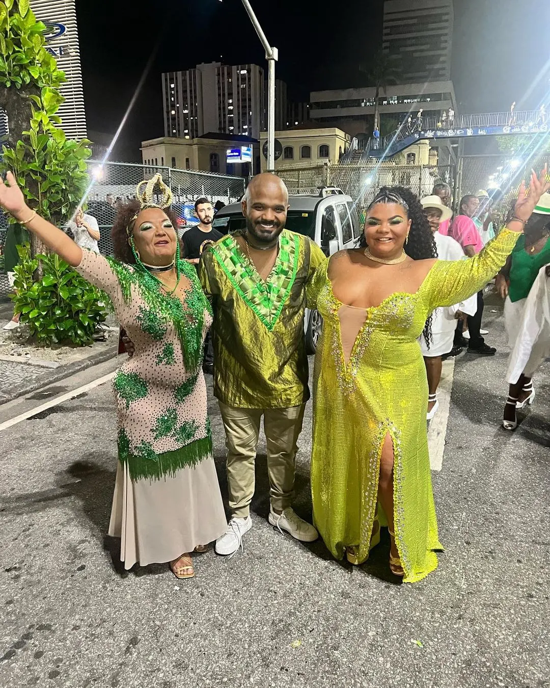 Imagem da notícia: Filhos de Arlindo Cruz não falam de namoro da mãe e não a seguem nas redes sociais