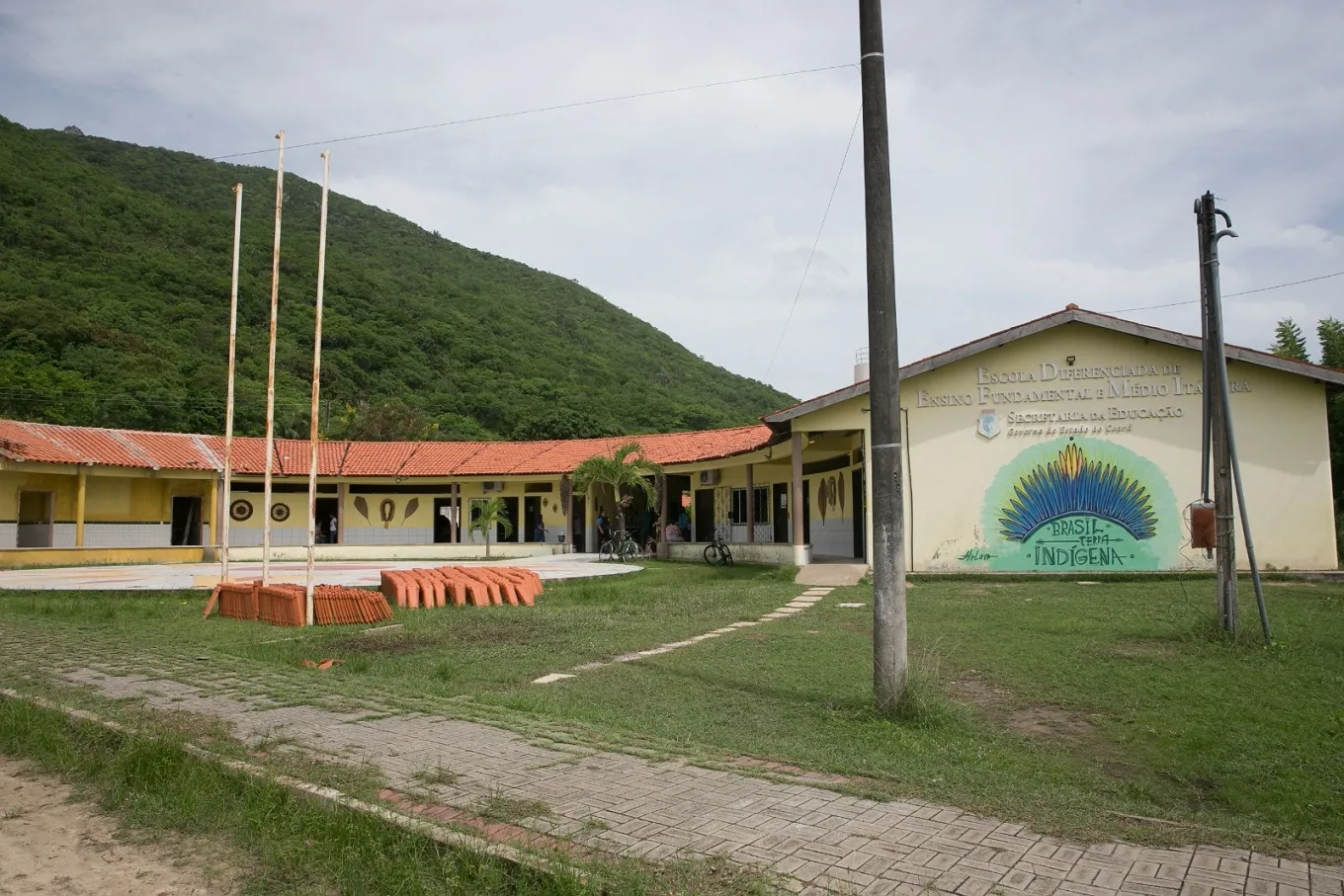 Escola Ita-Ara é uma das unidades educacionais mantidas pelo Estado do Ceará
