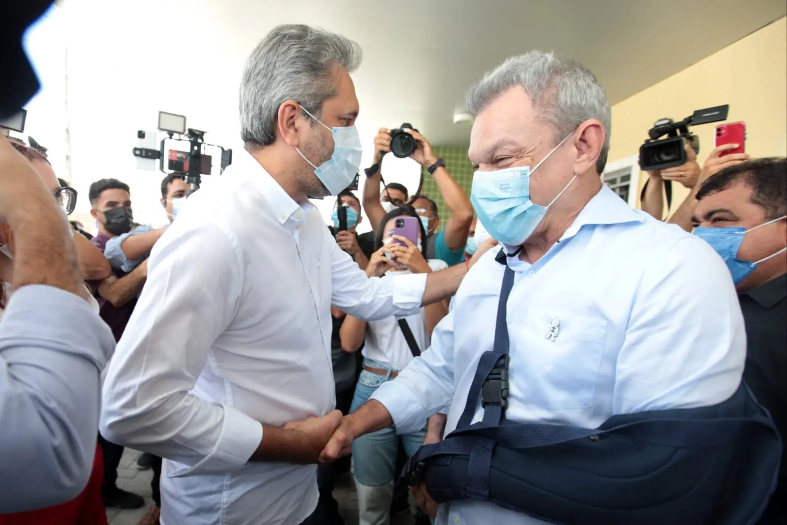 Imagem da notícia: Apesar de 'contradições', Sarto defende relação com Elmano e fala sobre postura de Roberto Cláudio