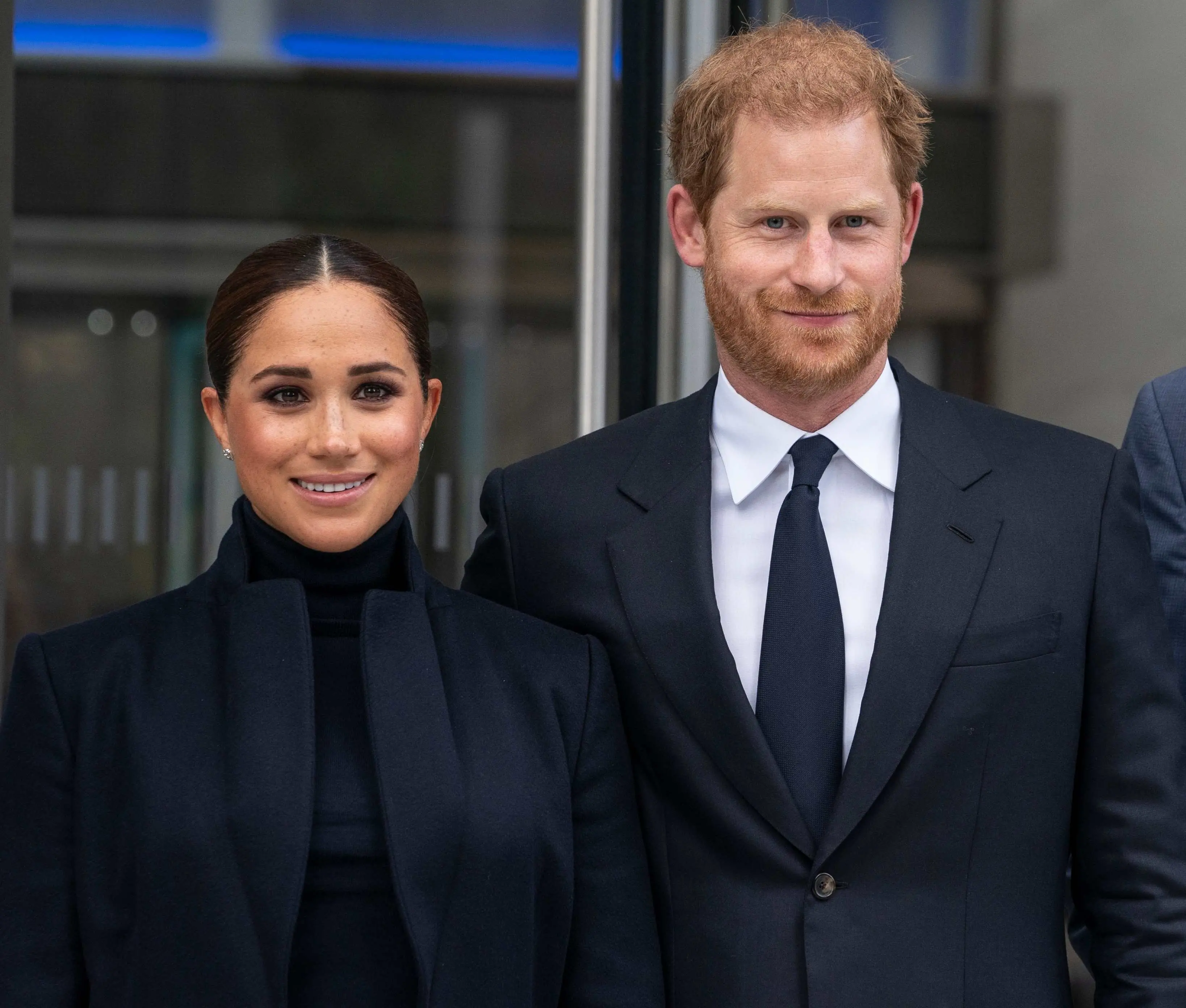 Imagem da notícia: Harry e Meghan são convidados por Rei Charles III a desocupar casa no Reino Unido, diz jornal