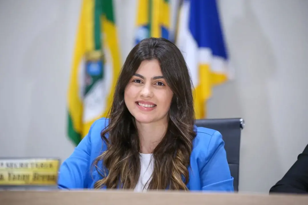 Imagem da notícia: Além de Yanny Brena, veja outros políticos no Ceará que morreram no início da vida pública