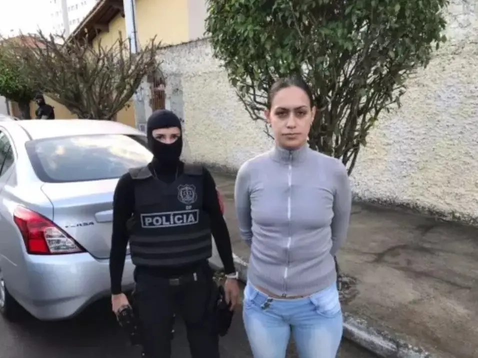 Imagem da notícia: PM prende Elektra, mulher apontada como um das mais perigosas do País 