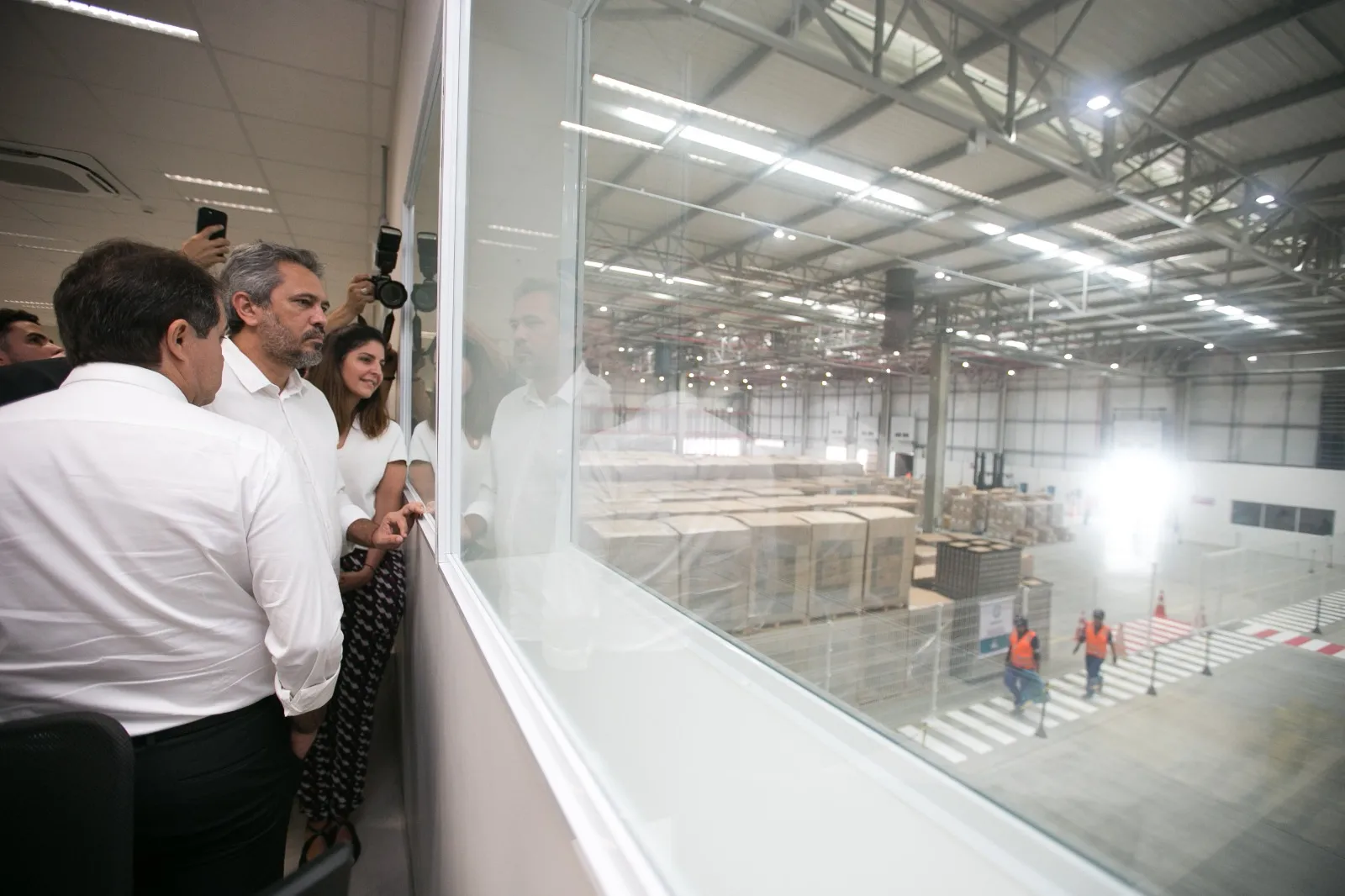Governador na inauguração da nova fábrica da Diageo