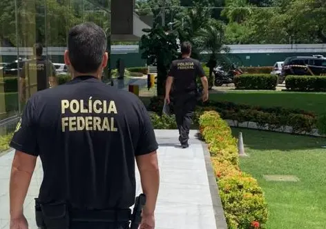 Imagem da notícia: PF cumpre mandado de busca e apreensão na Capital em investigação de crime de pornografia infantil