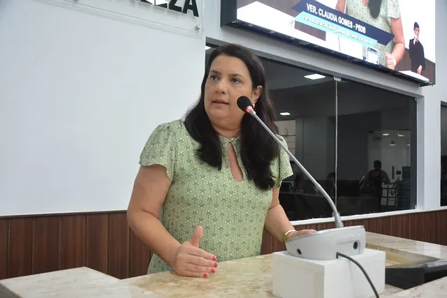Na Câmara Municipal de Fortaleza, a vereadora Cláudia Gomes (PSDB) é uma das poucas mulheres com cargo na Mesa Diretora. Ela é a 3ª vice-presidente