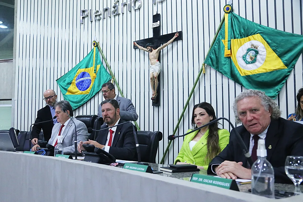 A deputada a Juliana Lucena (PT) é a única mulher titular na Mesa Diretora da Assembleia. Ela é a 3ª secretária da Mesa
