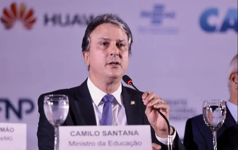 Imagem da notícia: Ceará terá aumento de 36% nos repasses da União para merenda escolar, diz Camilo