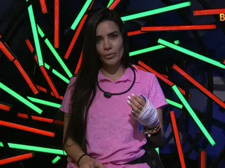 Imagem da notícia: Dania Mendez é chamada ao confessionário do BBB 23; internautas especulam motivo
