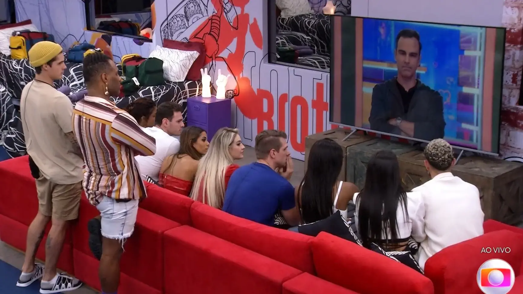 Imagem da notícia: Quem entra no BBB 23 de novo? Key e Larissa estão na frente na enquete da repescagem