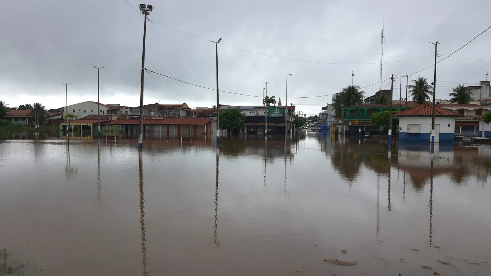Alagamento em Lavras da Mangabeira, no Ceará