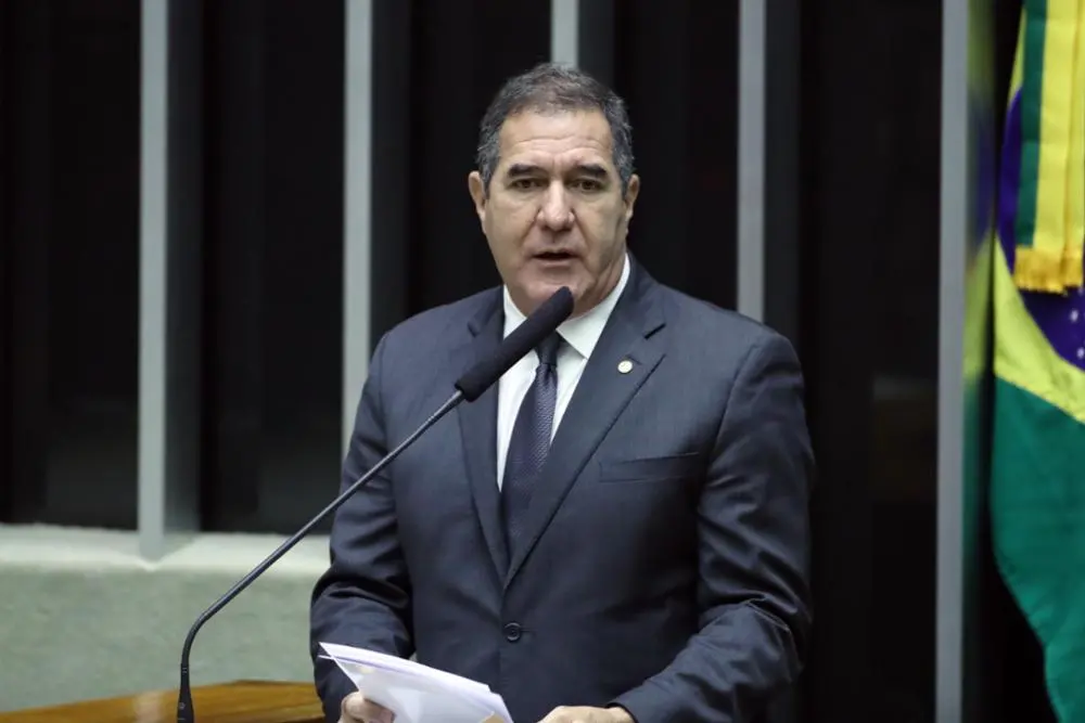Imagem da notícia: Deputado cearense será vice-líder do maior bloco parlamentar do Congresso Nacional