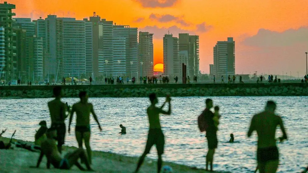 Imagem da notícia: Quinta-feira Santa é feriado? Veja o que funciona no ponto facultativo em Fortaleza em 2023
