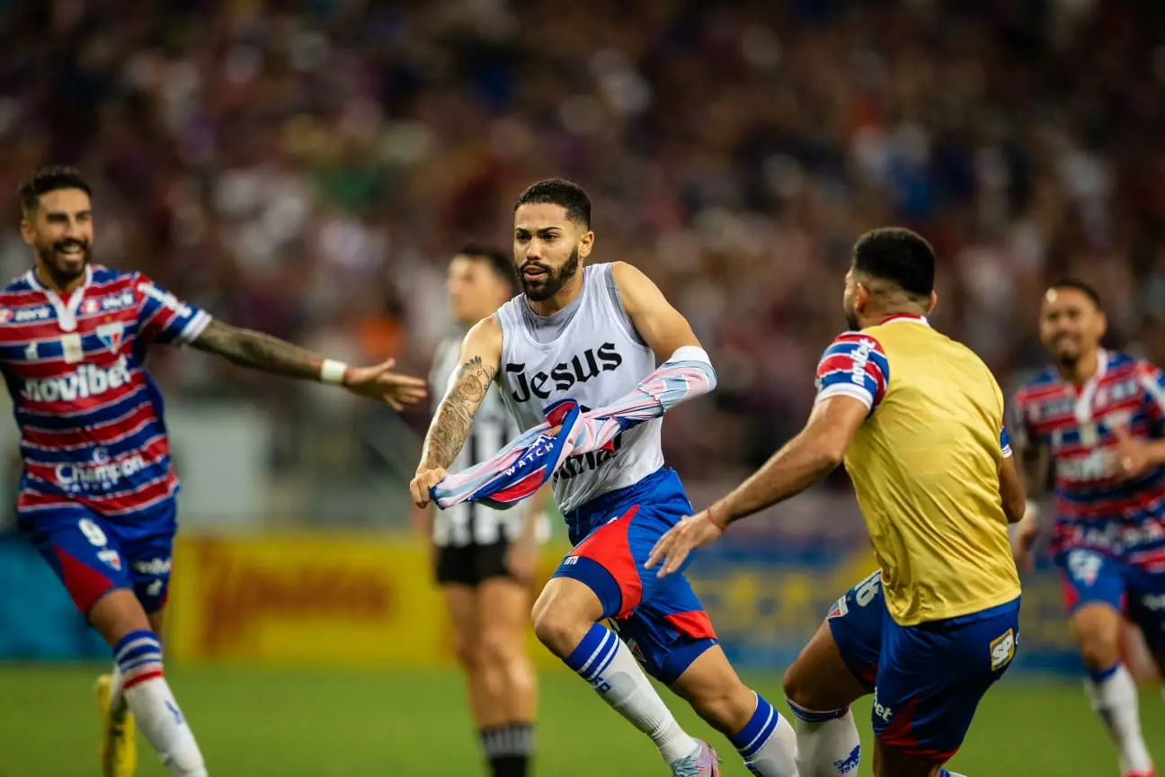 Imagem da notícia: Autor do gol do título, Calebe comemora pentacampeonato do Fortaleza: 'esse clube é merecedor'