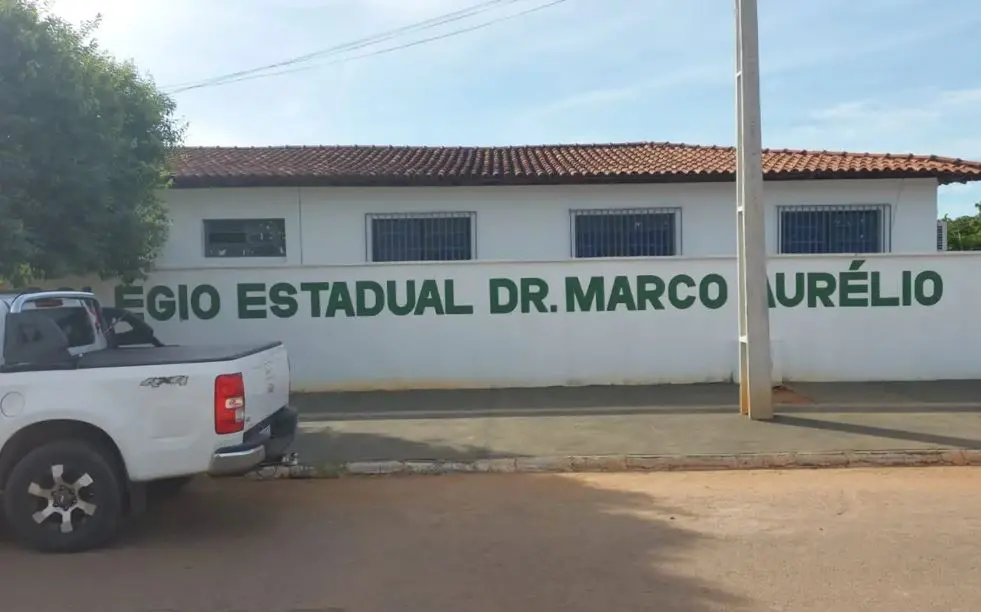 Imagem da notícia: Alunos são feridos com faca após ataque em escola de Goiás