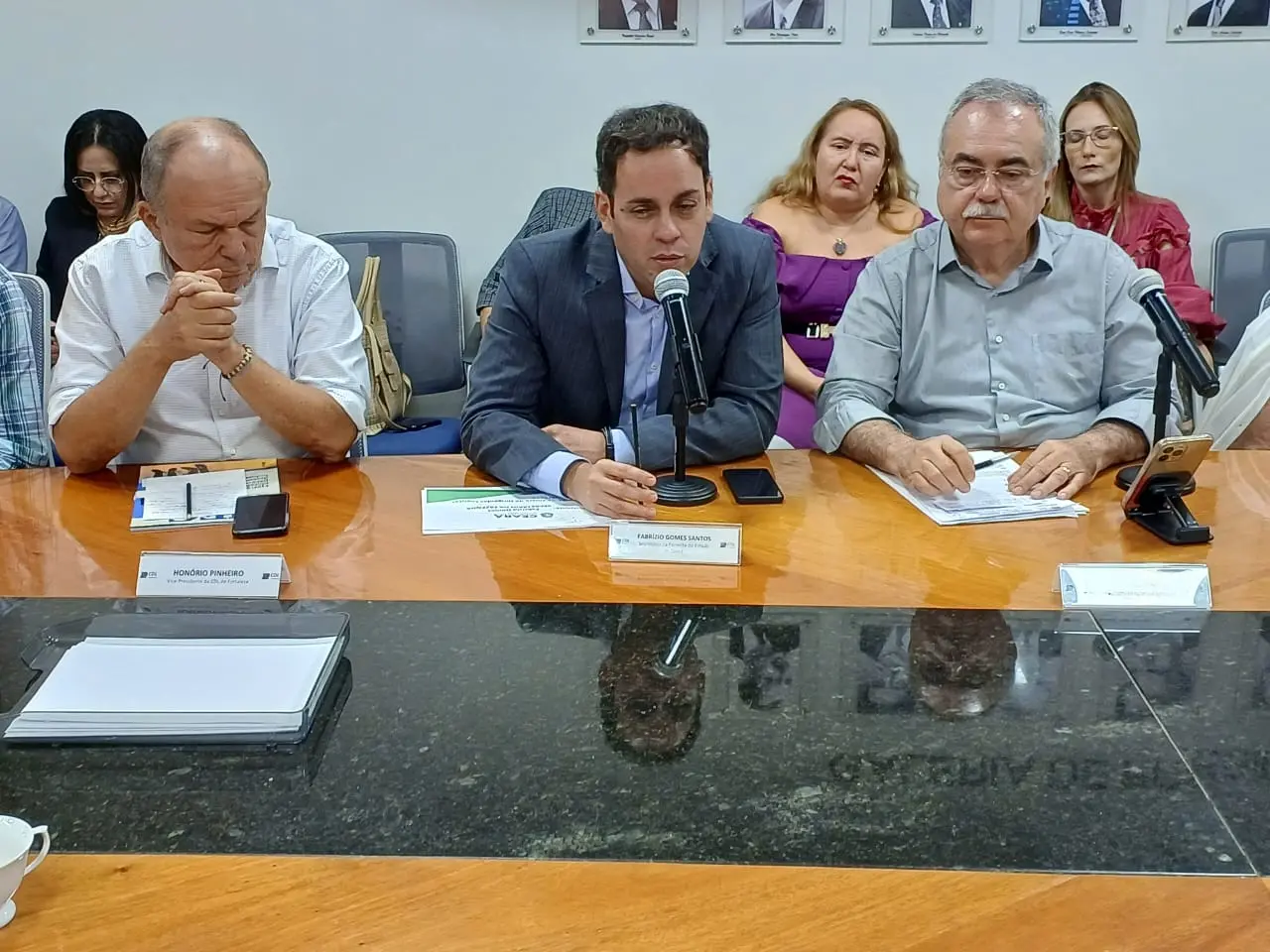 Imagem da notícia: Liderança política da CDL Fortaleza mobiliza governo pelo centro da cidade