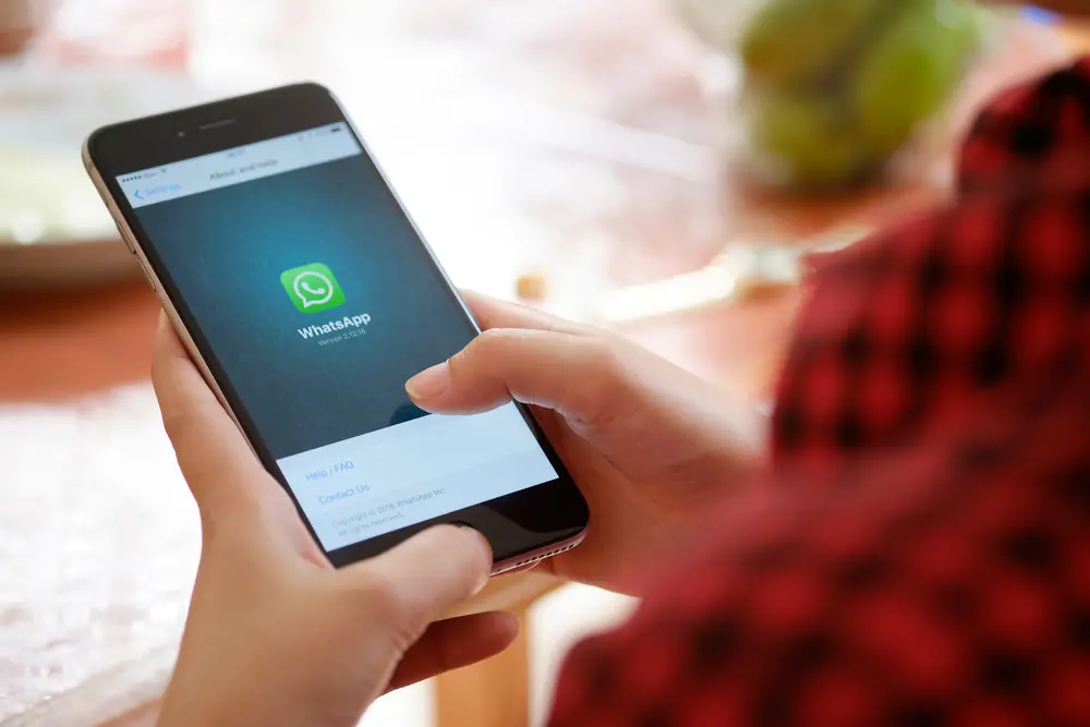 Imagem da notícia: WhatsApp libera nova proteção contra roubo de conta; saiba como funciona atualização