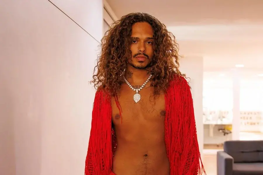 Imagem da notícia: Cantor Vitão será pai de uma menina: 'Estou vivendo essa dádiva'