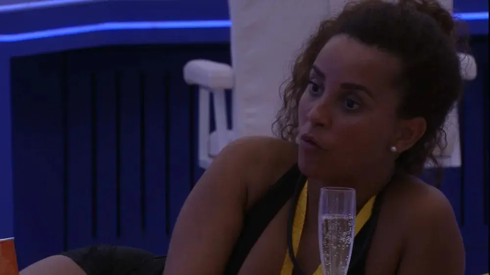 Imagem da notícia: Domitila articula jogada para que sisters do Deserto votem entre si: ‘vai ficar interessante’
