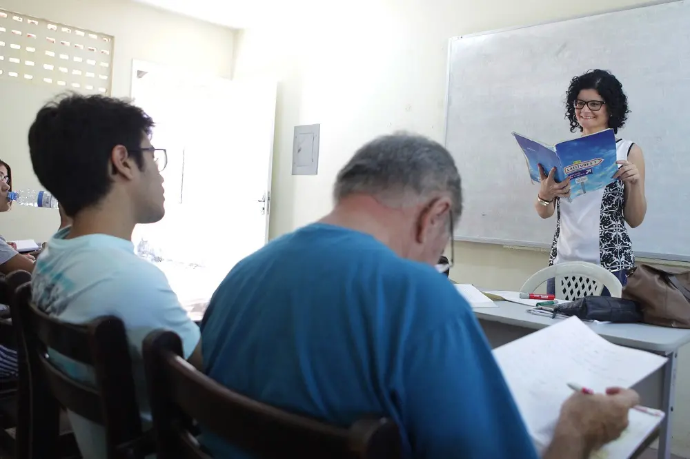 Imagem da notícia: Prefeitura de Fortaleza abre seleção pública para formar banco de gestores escolares