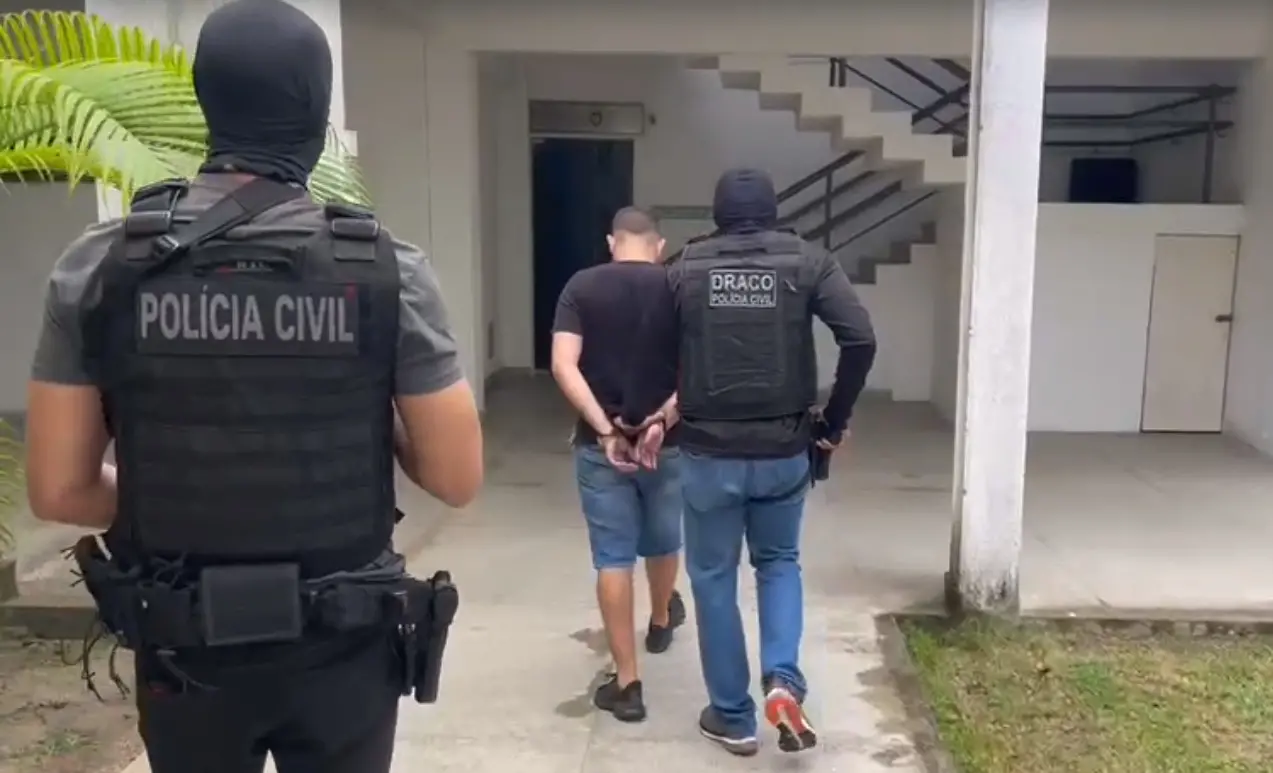 Imagem da notícia: Chefe de facção criminosa é preso por ameaçar moradores de conjuntos habitacionais em Fortaleza