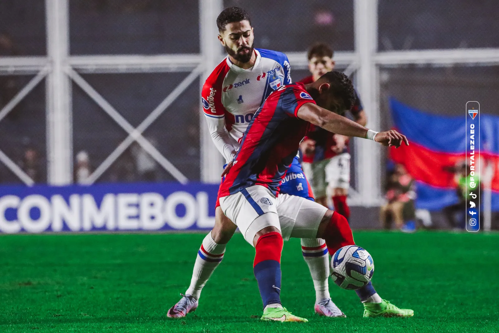 Calebe entrou no fim do 2º tempo e melhorou a equipe do Fortaleza na Argentina